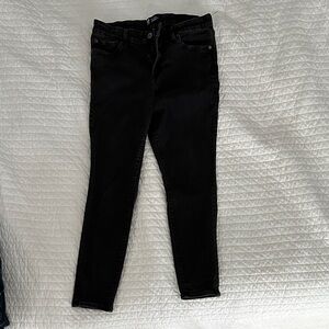 GAP Women's Classic Black Skinny Jeans